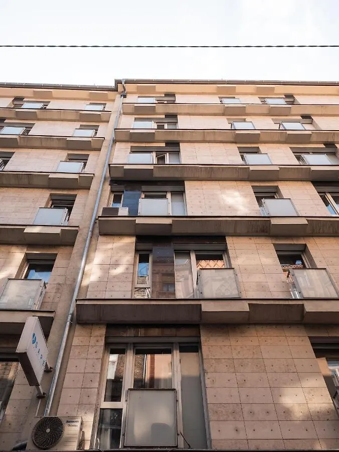 Apartment Cozy Central Home With Big Balcony And Ac Budapest